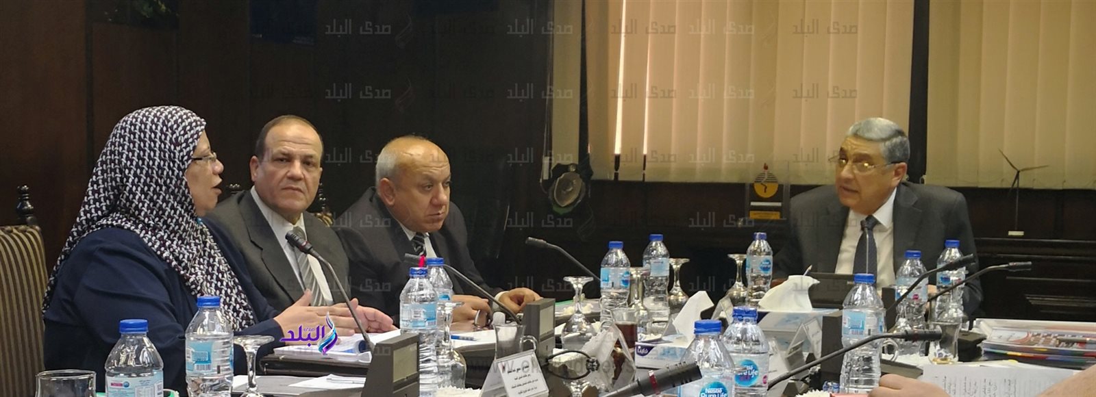 وزير الكهرباء مع قيادات شركة الدلتا