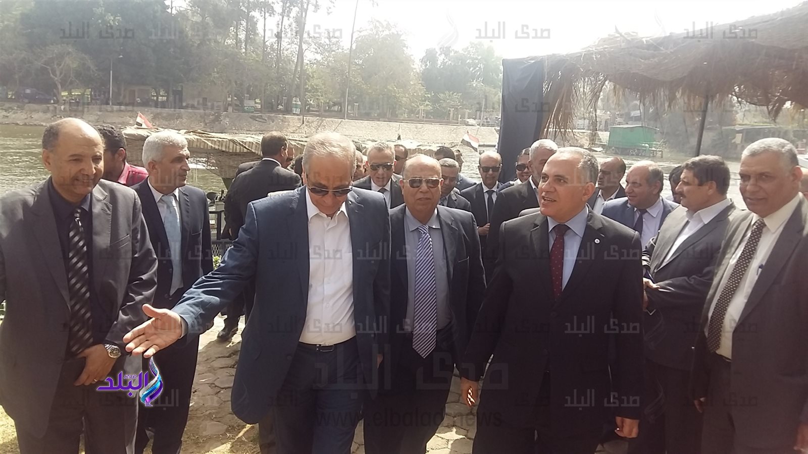 وصول وزير الرى والآثار بالقناطر