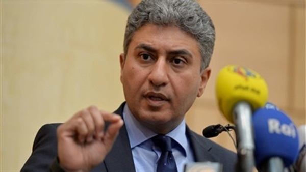 وزير السياحة 