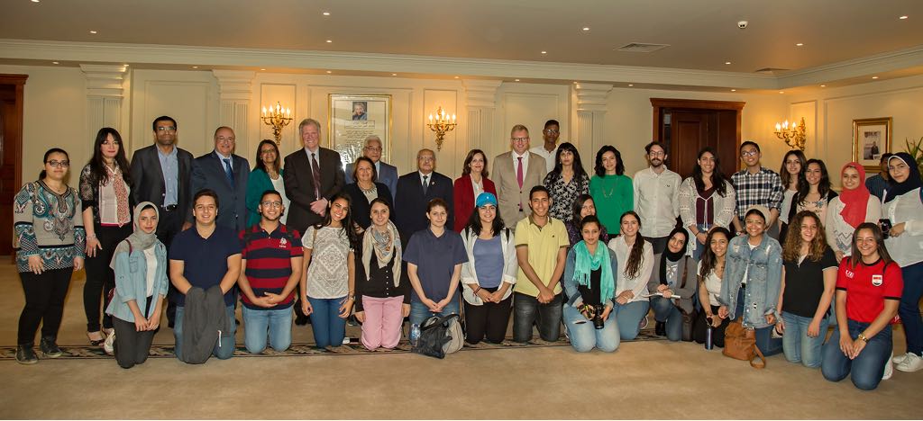 صورة من اللقاء