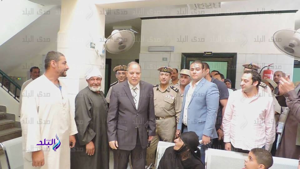 مدير أمن كفر الشيخ يتفقد القافلة الطبية
