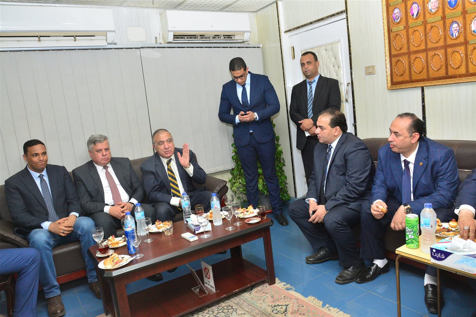 اللواء أبر بكر الجندي - وزير التنمية المحلية اللواء أبر بكر الجندي - وزير التنمية المحلية