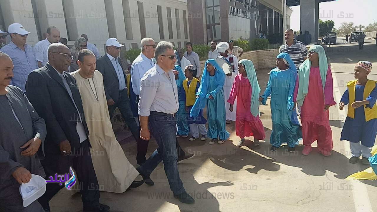 محلية النواب فى زيارة لأسوان محلية النواب فى زيارة لأسوان