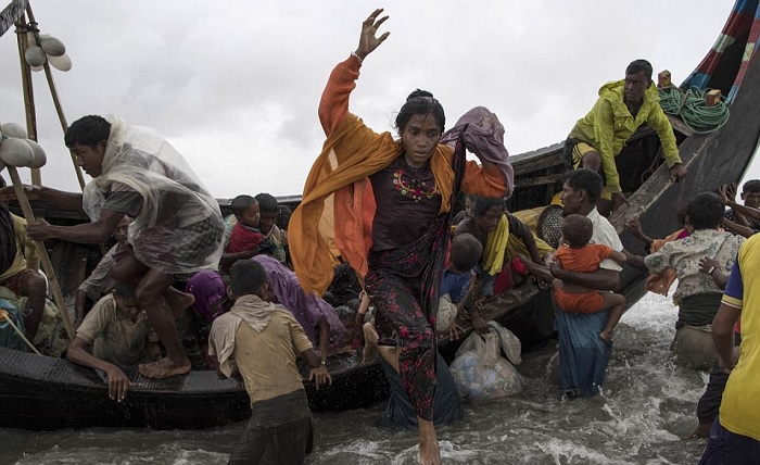 إنقاذ 76 شخصا من الروهينجا من الغرق