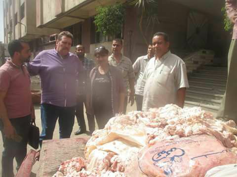 ضبط 400 كيلو جرام عجينة حواوشي فاسدة بالزاوية الحمراء