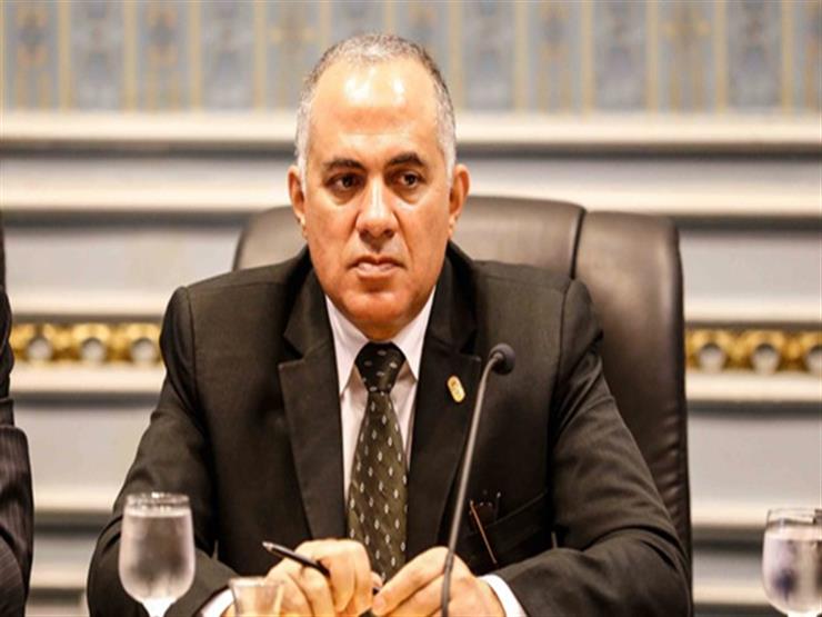 وزير الري محمد عبد العاطى وزير الري محمد عبد العاطى