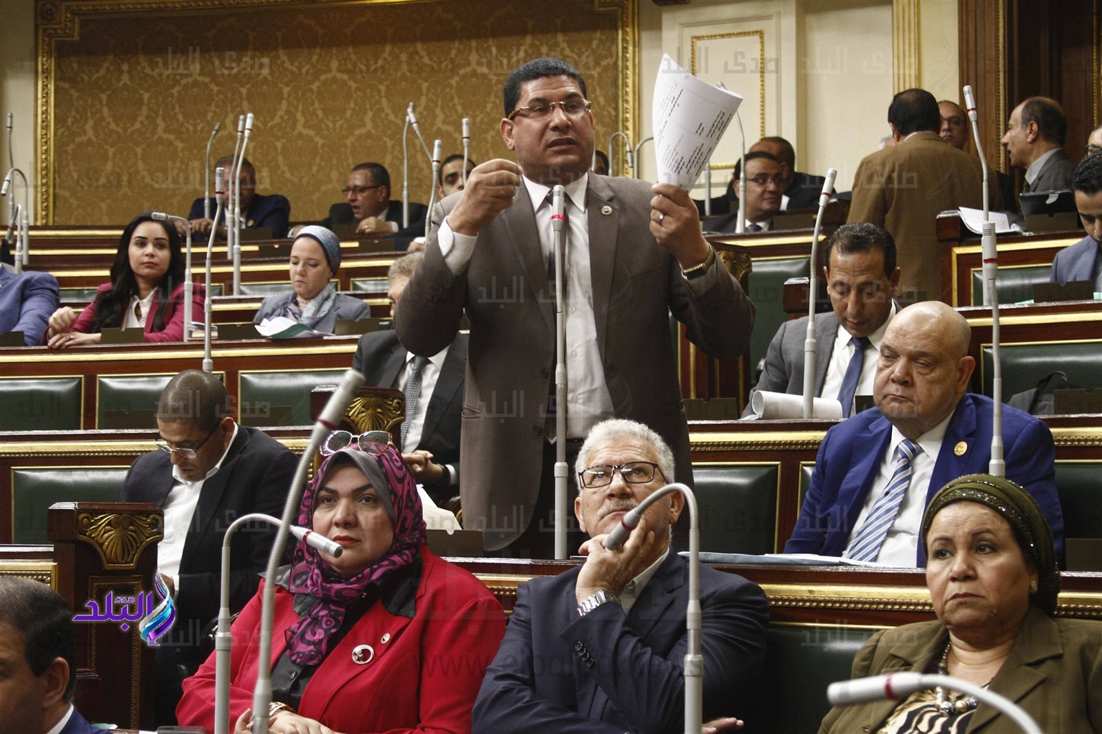 الجلسة العامة بالبرلمان الجلسة العامة بالبرلمان