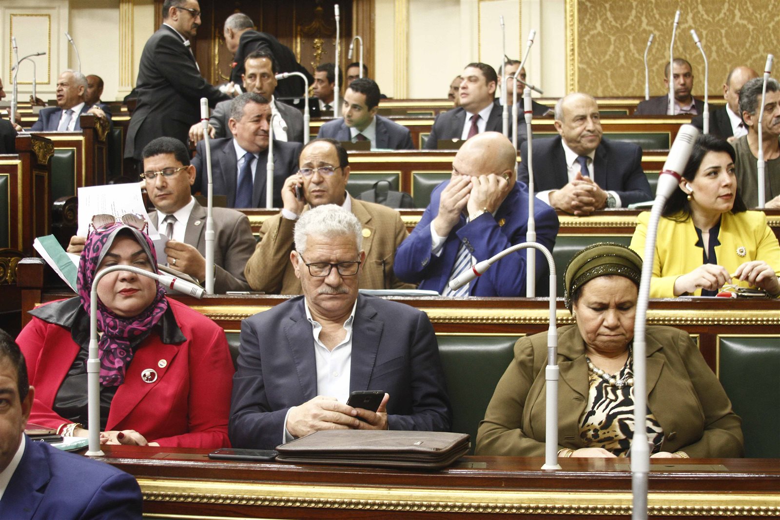 الجلسة العامة بالبرلمان