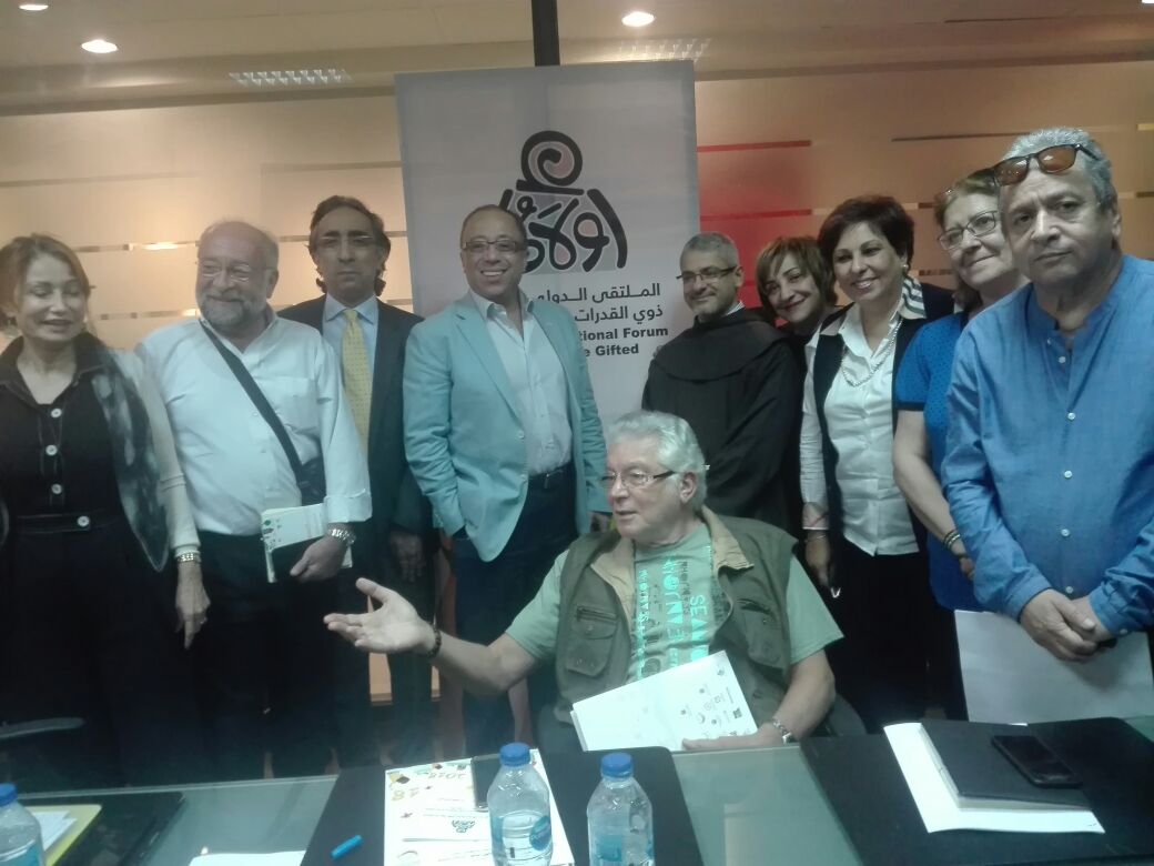 لقطات من اجتماعات لجنة تحكيم ملتقى أولادنا