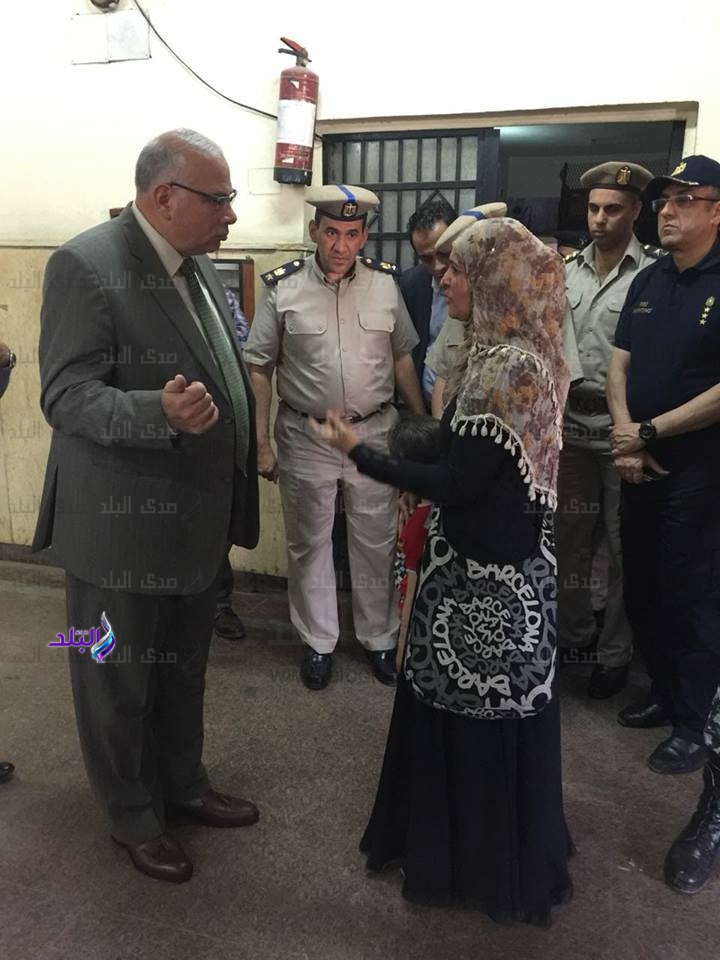 مدير أمن القليوبية يستمع لبلاغات المواطنين