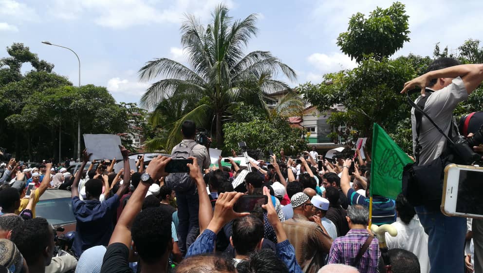 جانب من الجنازة