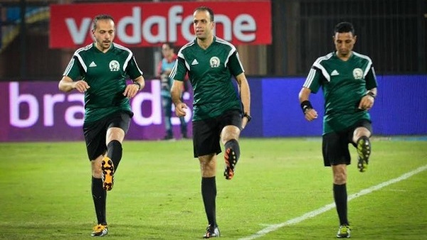 محمد الحنفى حكم لقاء القمة 