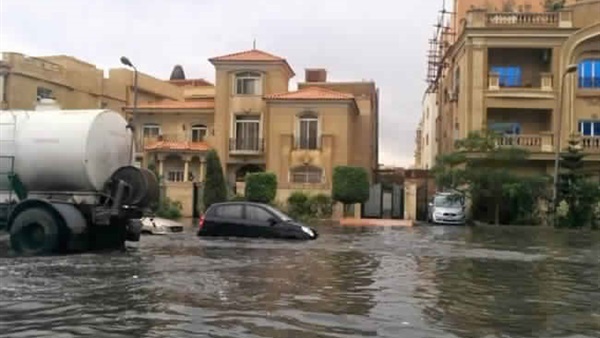 السيول في منطقة التجمع الخامس السيول في منطقة التجمع الخامس