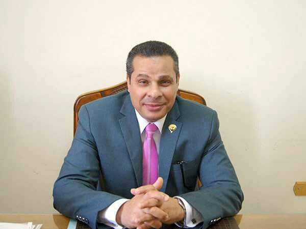 الدكتور محمد جمال الدين عبدالعزيز الدكتور محمد جمال الدين عبدالعزيز
