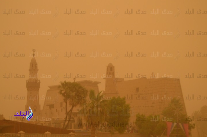 عاصفة ترابية