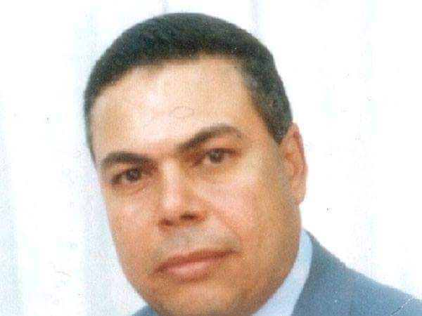  اللواء محمد يحي رئيس شركة مياه الشرب والصرف الصحى بالأقصر