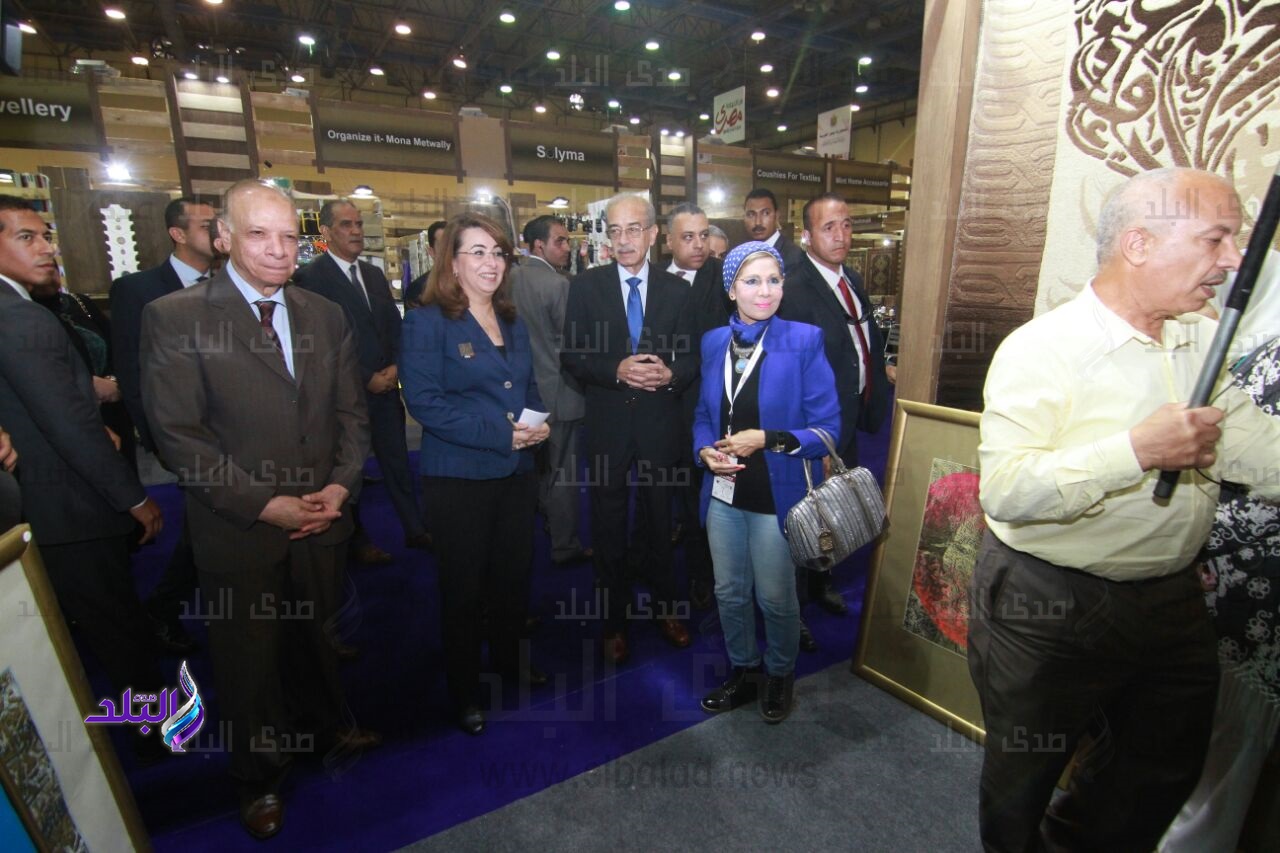 رئيس الوزراء المهندس شريف إسماعيل رئيس الوزراء المهندس شريف إسماعيل