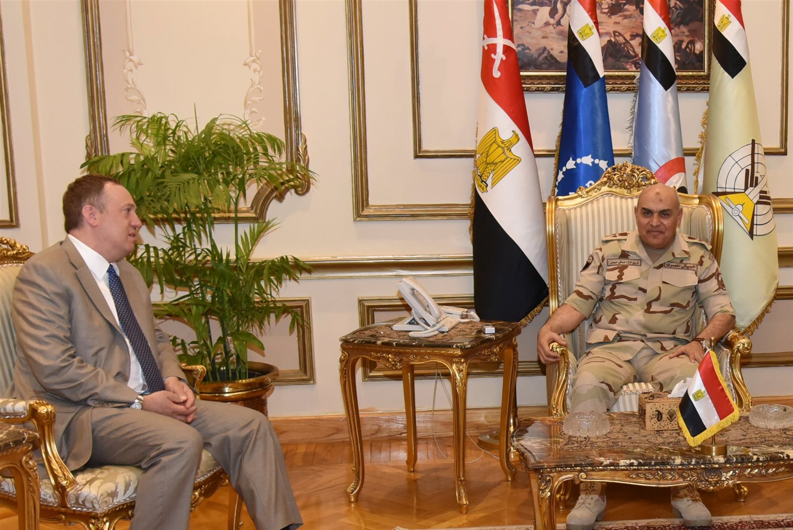 الفريق أول صدقي صبحي القائد العام للقوات المسلحة وزير الدفاع الفريق أول صدقي صبحي القائد العام للقوات المسلحة وزير الدفاع