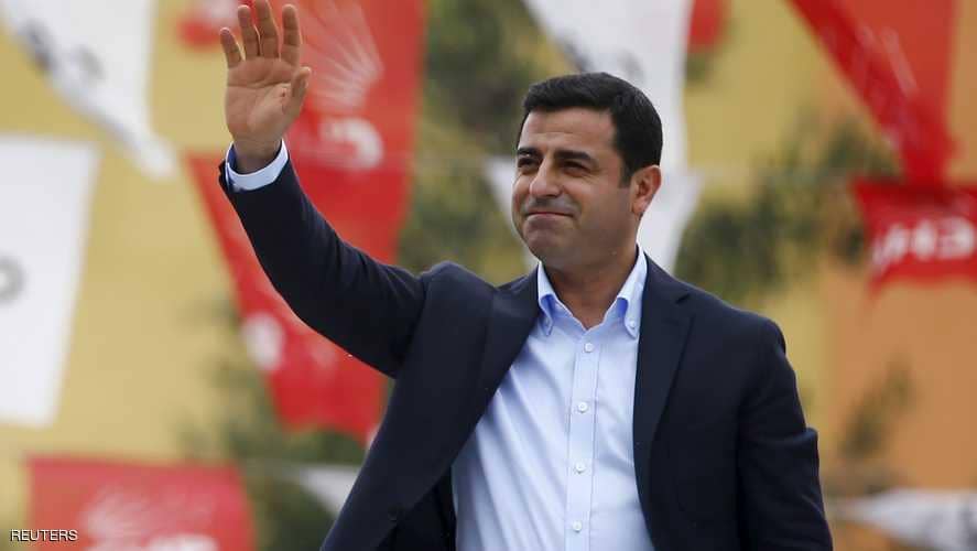 السياسي التركي صلاح الدين دميرتاش السياسي التركي صلاح الدين دميرتاش