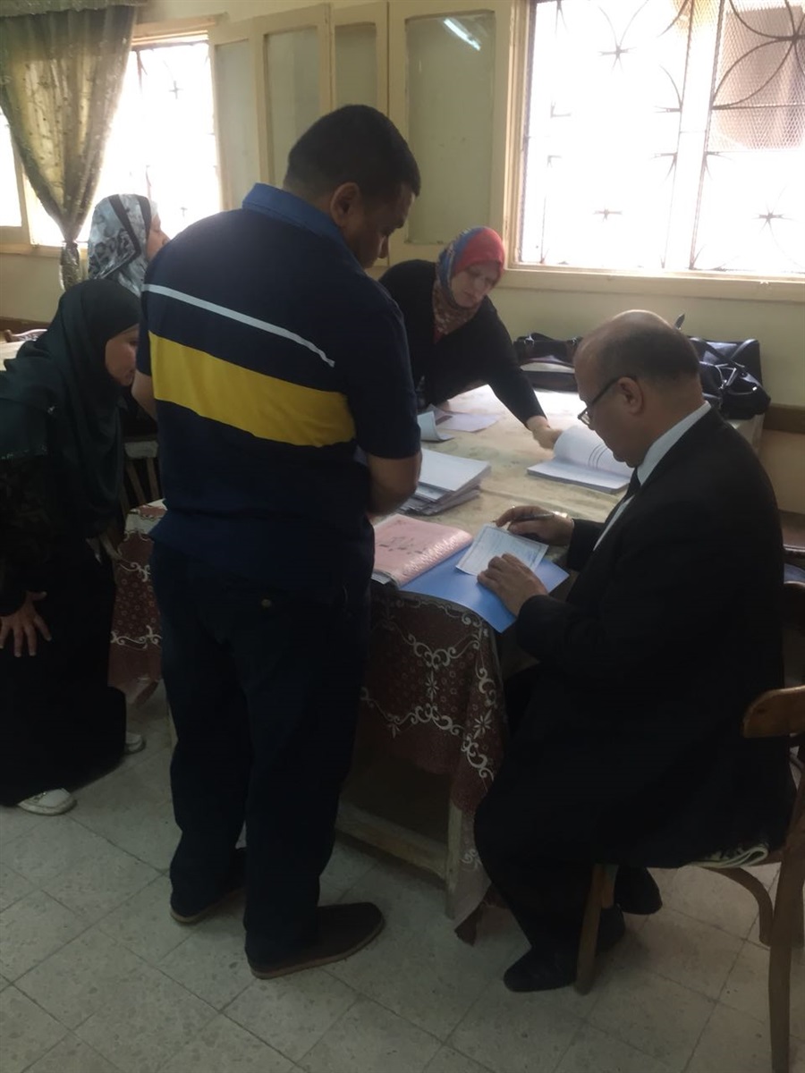 وكيل وزارة التربيه والتعليم بالدقهلية يتفقد لجان الامتحانات وكيل وزارة التربيه والتعليم بالدقهلية يتفقد لجان الامتحانات