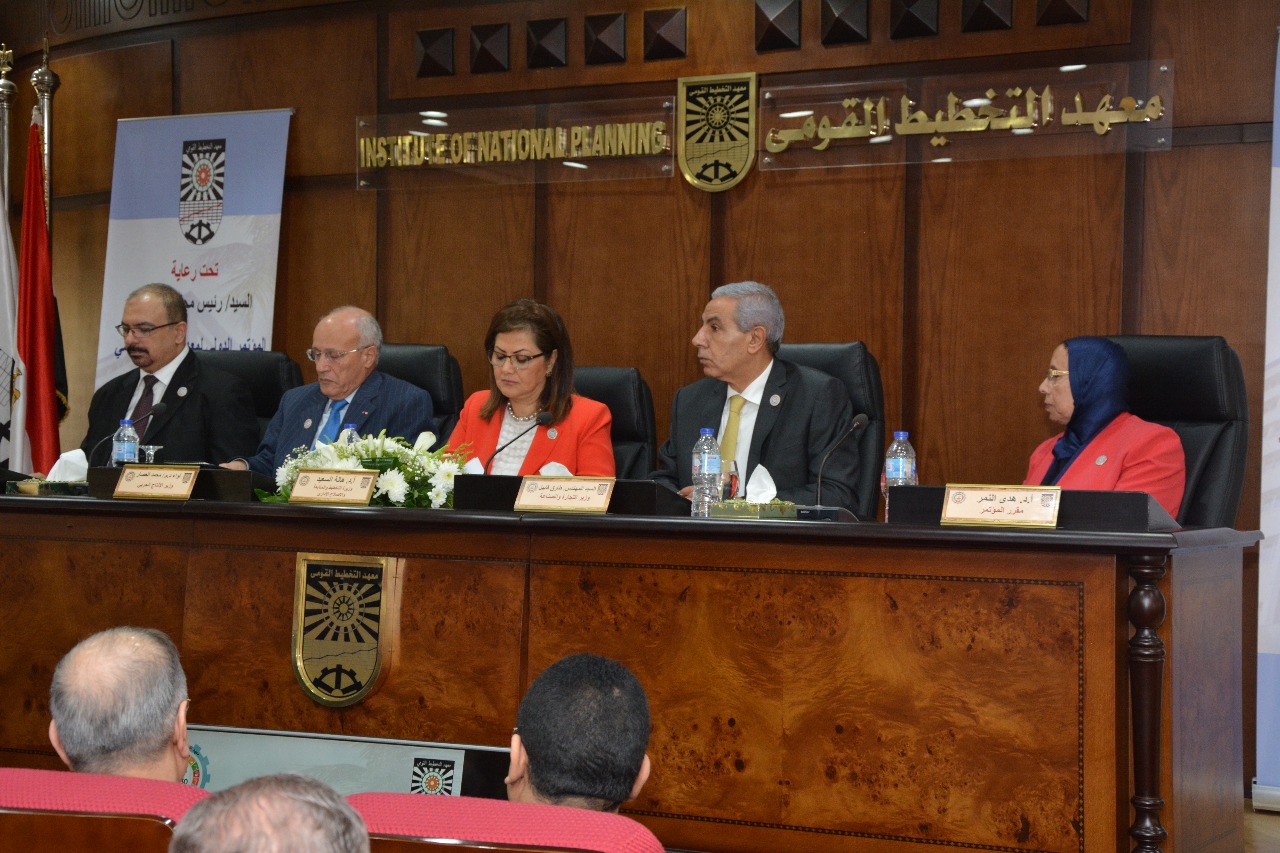 جانب من المؤتمر 