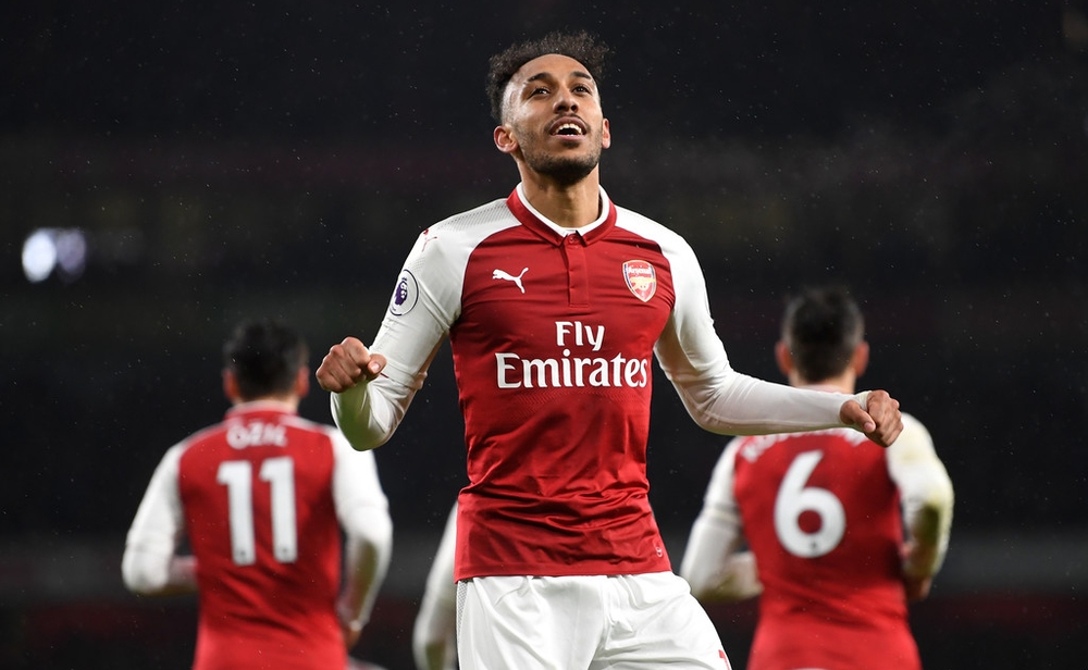 أوباميانج لاعب الارسنال