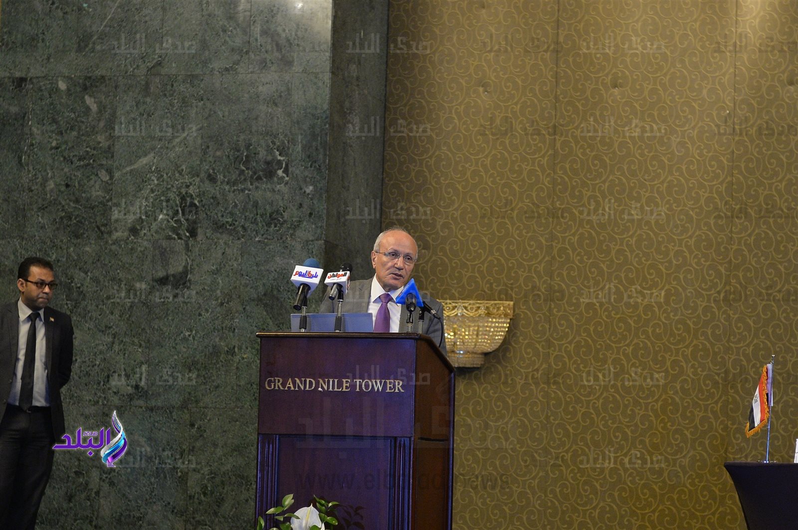 اللواء محمد العصار - وزير الإنتاج الحربي - صورة أرشيفية
