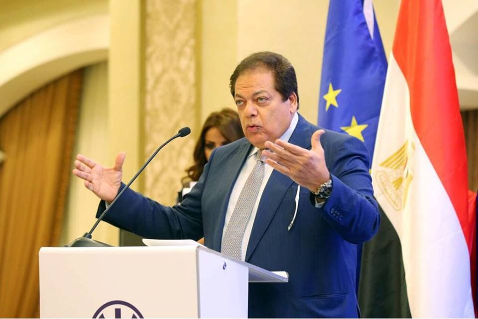 محمد أبو العينين الرئيس الشرفي للبرلمان الأورومتوسطي محمد أبو العينين الرئيس الشرفي للبرلمان الأورومتوسطي