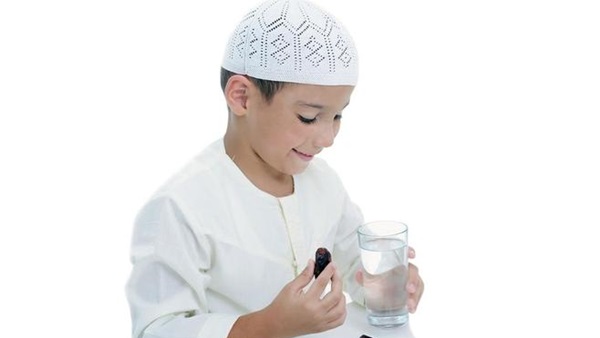 سن وجوب الصيام للطفل