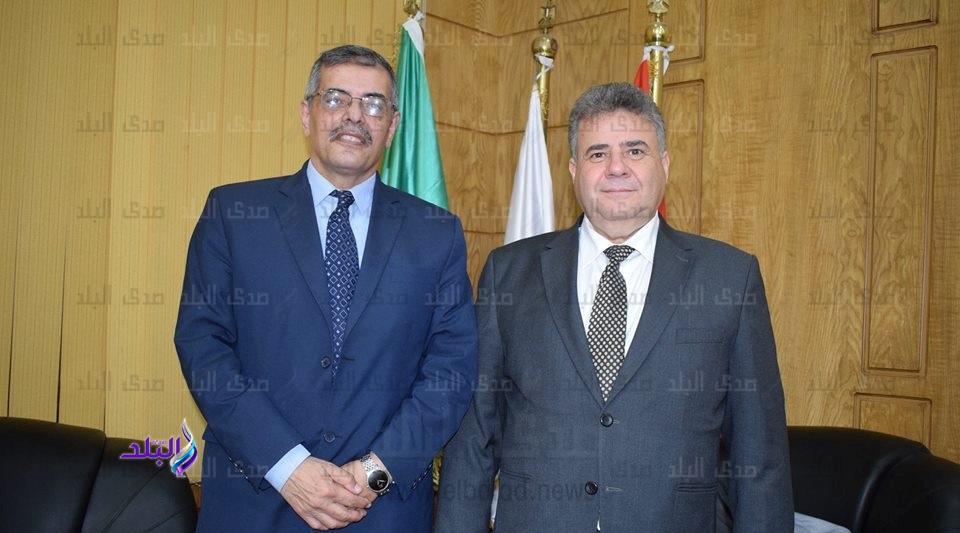 رئيس جامعة بنها يكلف نائبه بالاهتمام بتنمية مهارات الطلاب 