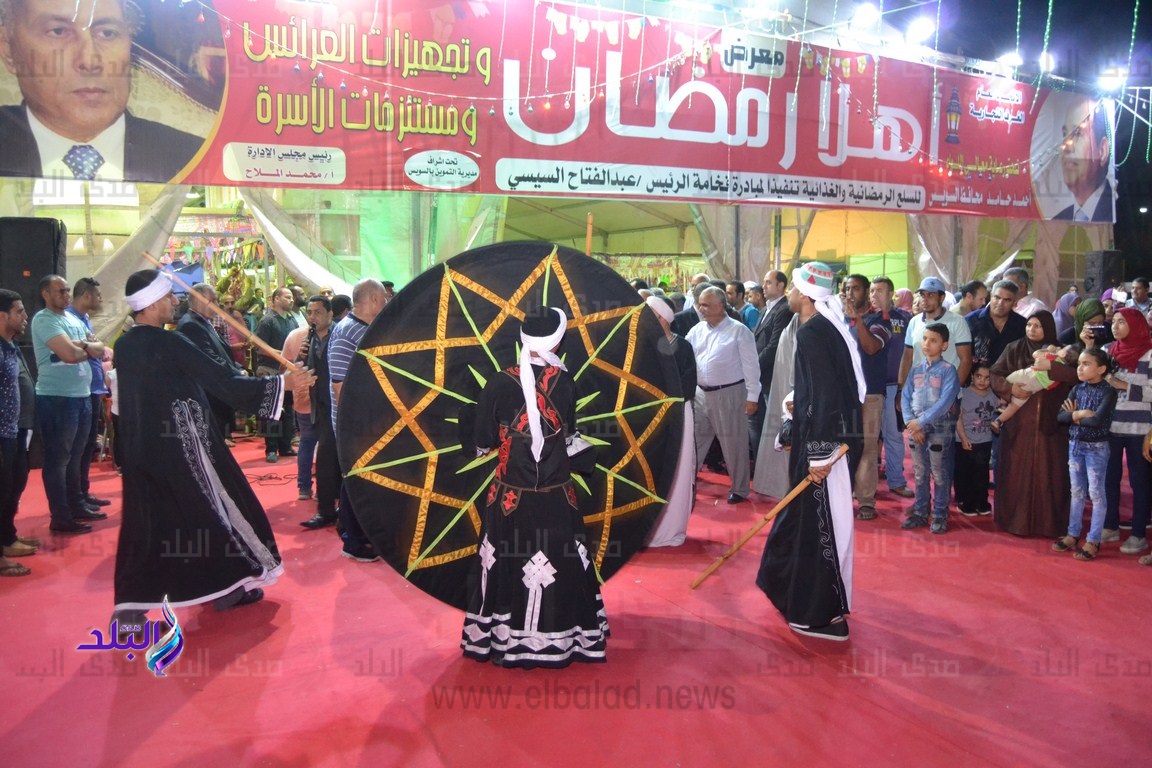 إقبال جماهيرى على معرض "أهلا رمضان" بالسويس ..صور