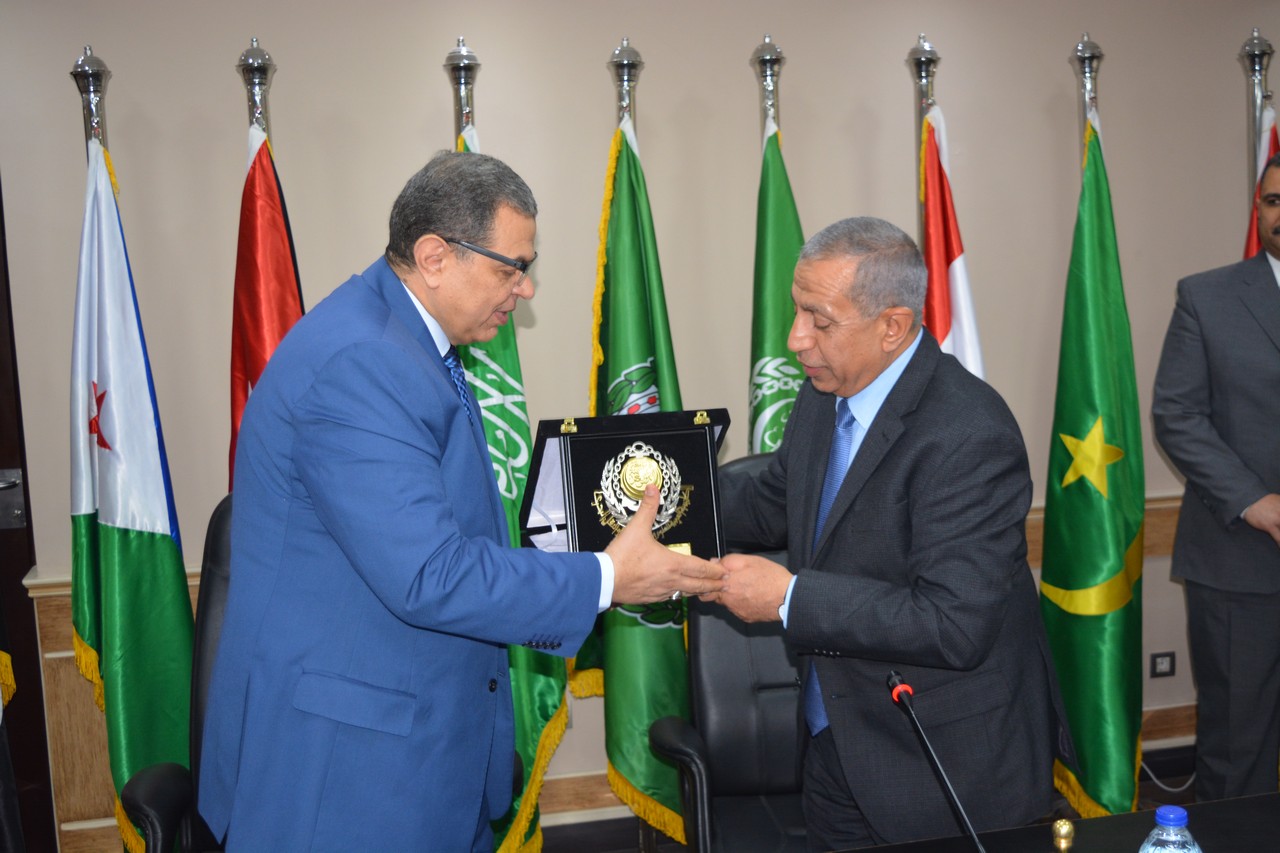 صورة من توقيع البرتكول