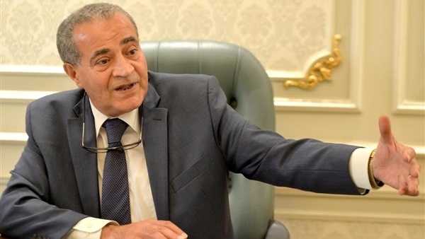 الدكتور على المصيلحى وزير التموين الدكتور على المصيلحى وزير التموين