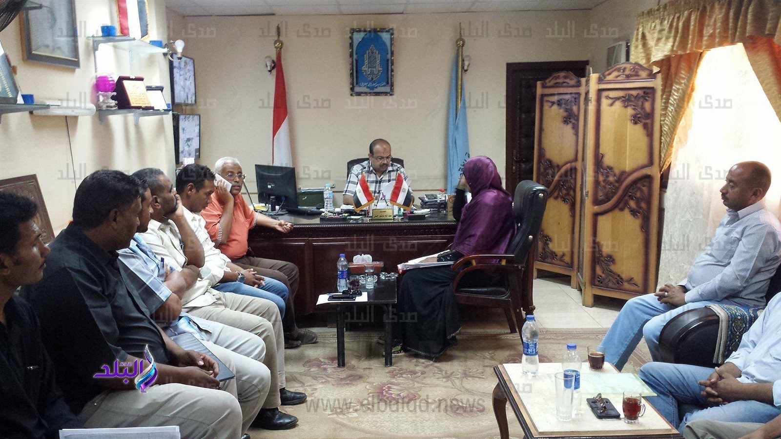 اجتماع رئيس مدينة أرمنت اجتماع رئيس مدينة أرمنت