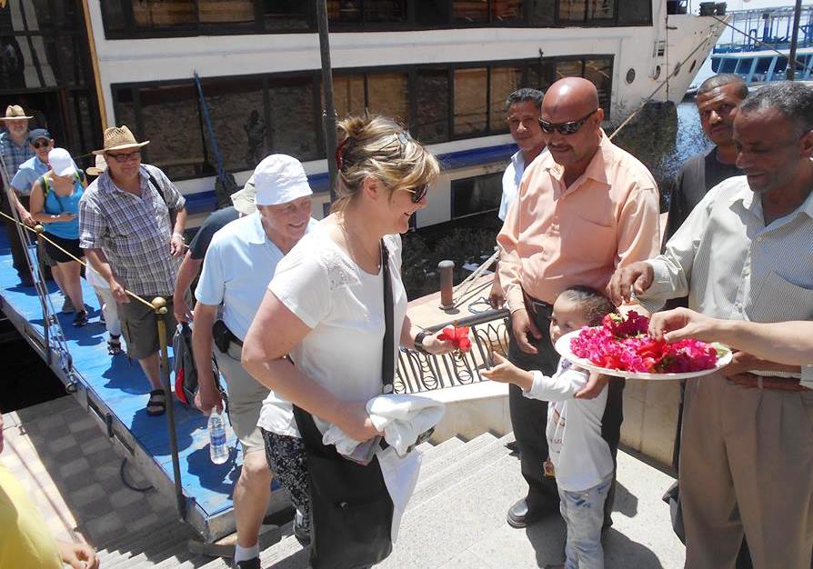 وصول فوج سياحي