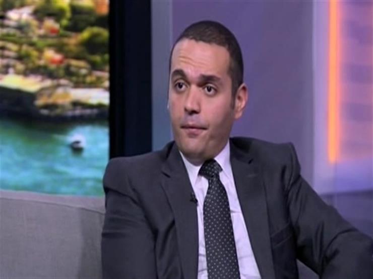 مدحت نافع رئيس مجلس إدارة الشركة القابضة مدحت نافع رئيس مجلس إدارة الشركة القابضة
