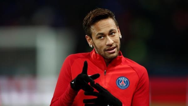 النجم البرازيلي نيمار دا سيلفا النجم البرازيلي نيمار دا سيلفا