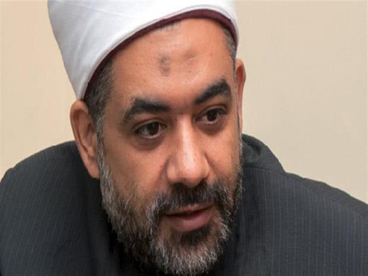 الشيخ خالد عمران أمين الفتوى بدار الإفتاء