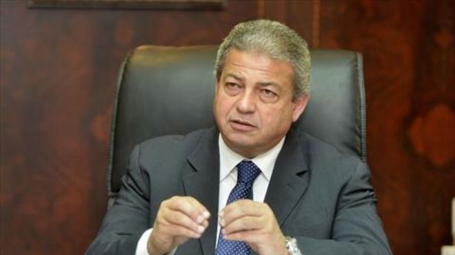 خالد عبدالعزيز وزير الرياضة 