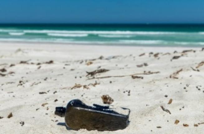 رسالة من البحر في زجاجة