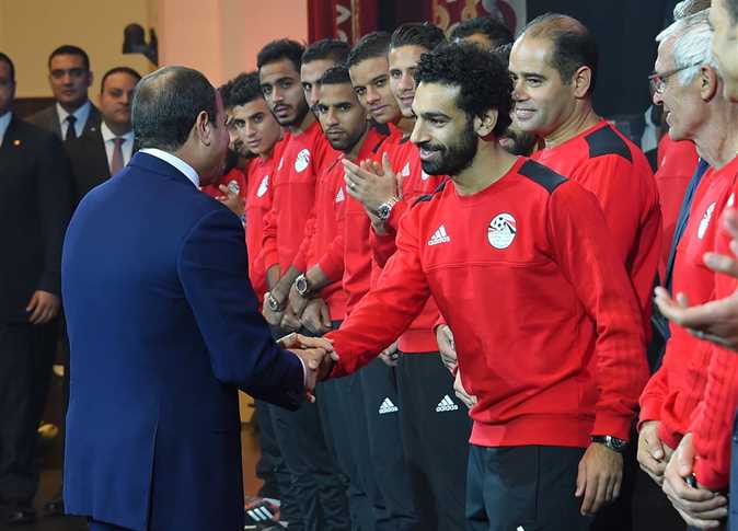 الرئيس السيسي ومحمد صلاح الرئيس السيسي ومحمد صلاح