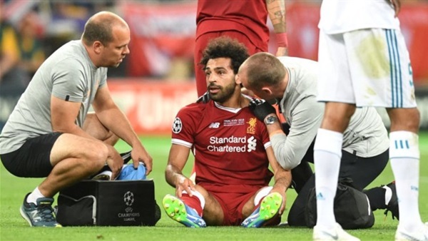 لحظة اصابة محمد صلاح لحظة اصابة محمد صلاح