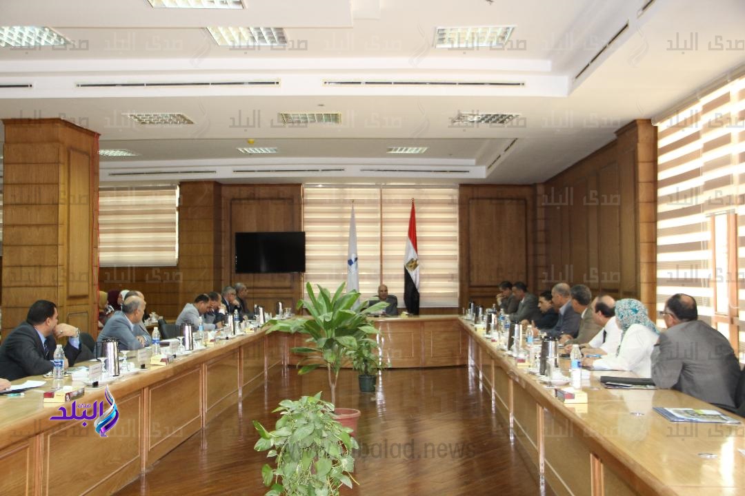 مجلس جامعة كفر الشيخ برئاسة الدكتور ماجد القمري