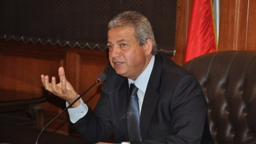 خالد عبدالعزيز وزير الرياضة