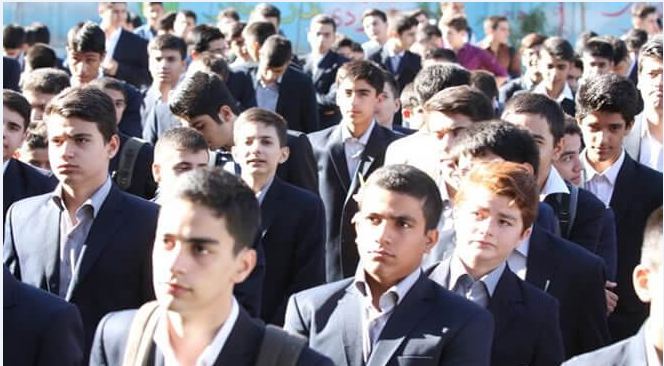 مدير مدرسة "بنين" بإيران يتحرش بالطلاب ويغتصبهم