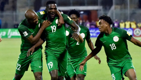 لاعبي منتخب نيجيريا 