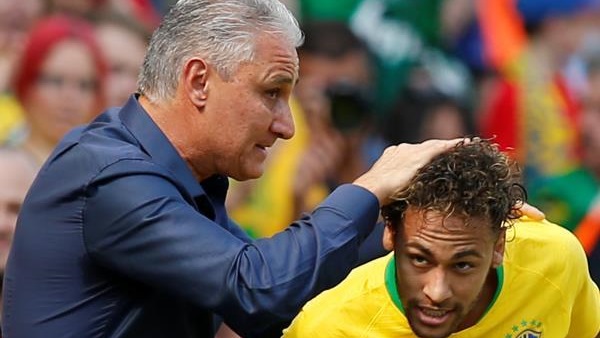 ليوناردو باتشي "تيتي" ونيمار