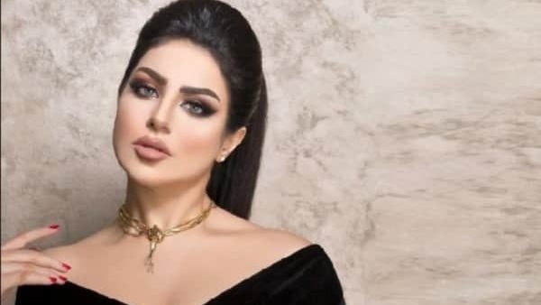 حليمة بولند 