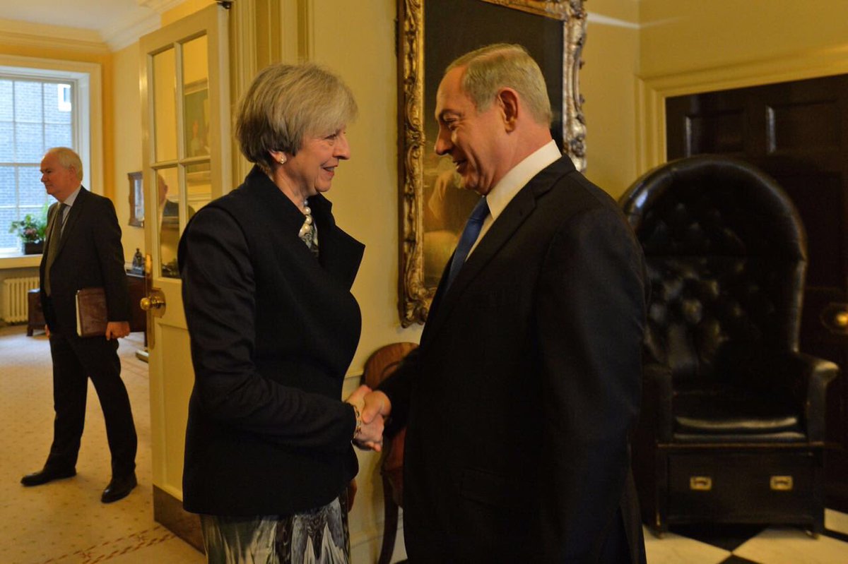 بنيامين نتنياهو وتيريزا ماي