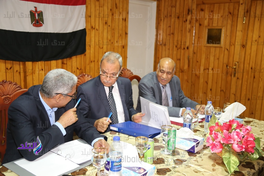 محافظ قنا يترأس اجتماع مجلس معهد الخدمة الاجتماعية محافظ قنا يترأس اجتماع مجلس معهد الخدمة الاجتماعية